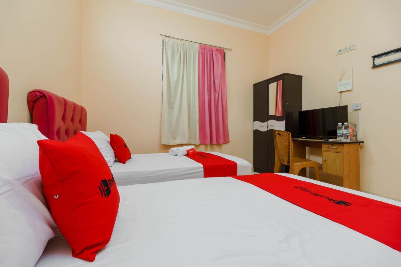Reddoorz Syariah Near Palembang Square Mall 3 Экстерьер фото