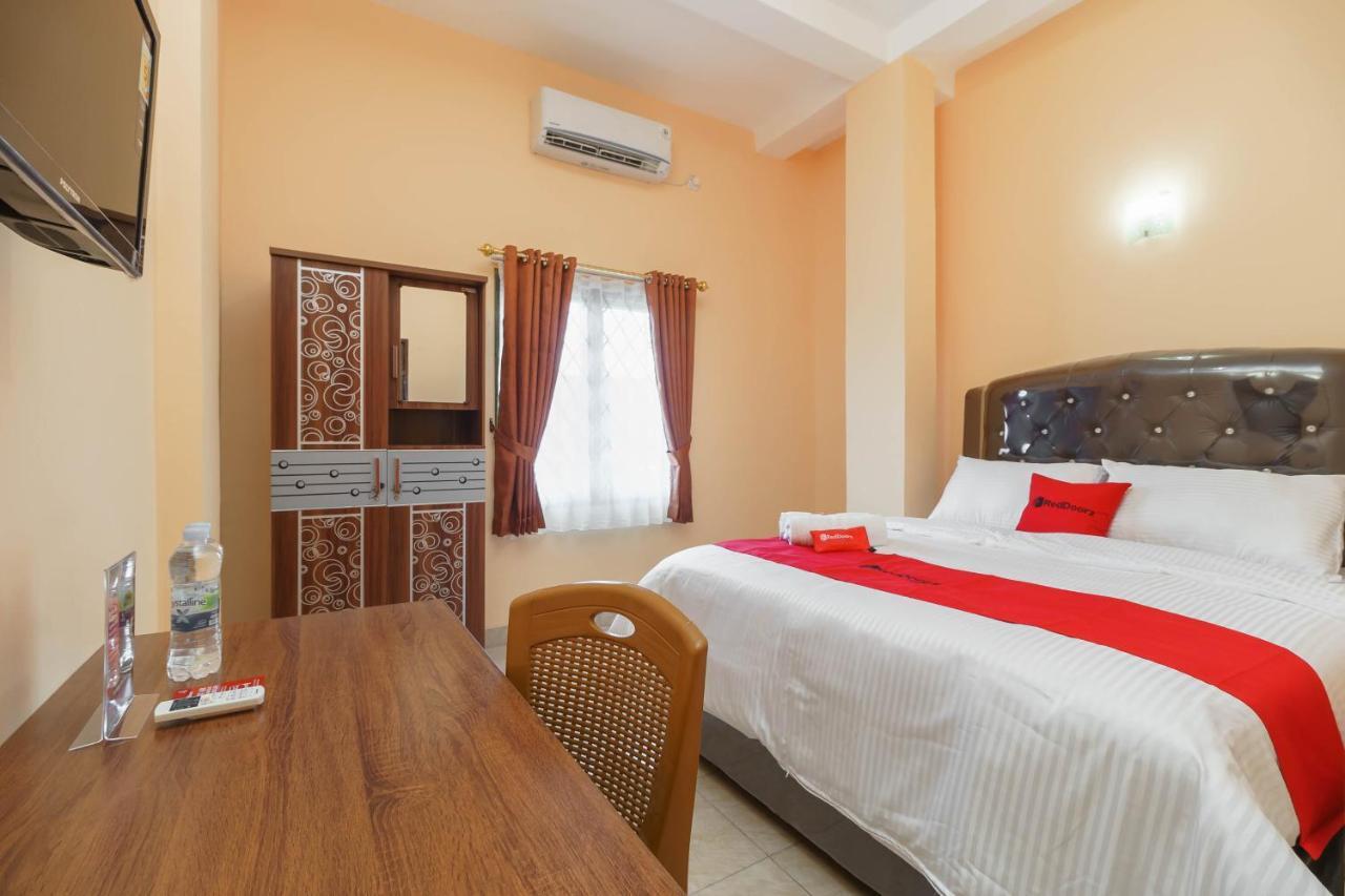 Reddoorz Syariah Near Palembang Square Mall 3 Экстерьер фото